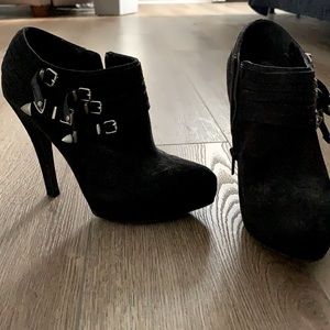 Black ankle booties